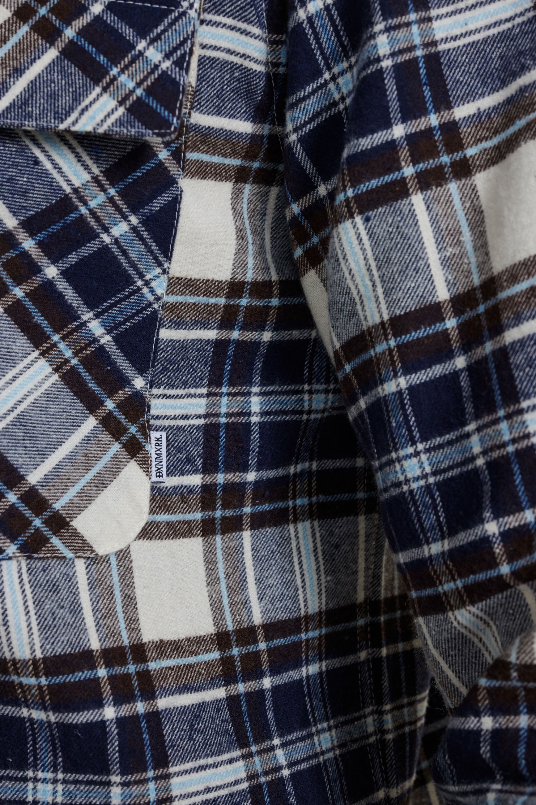 DXNMXRK. DX-Edom Outlet Dark Brown