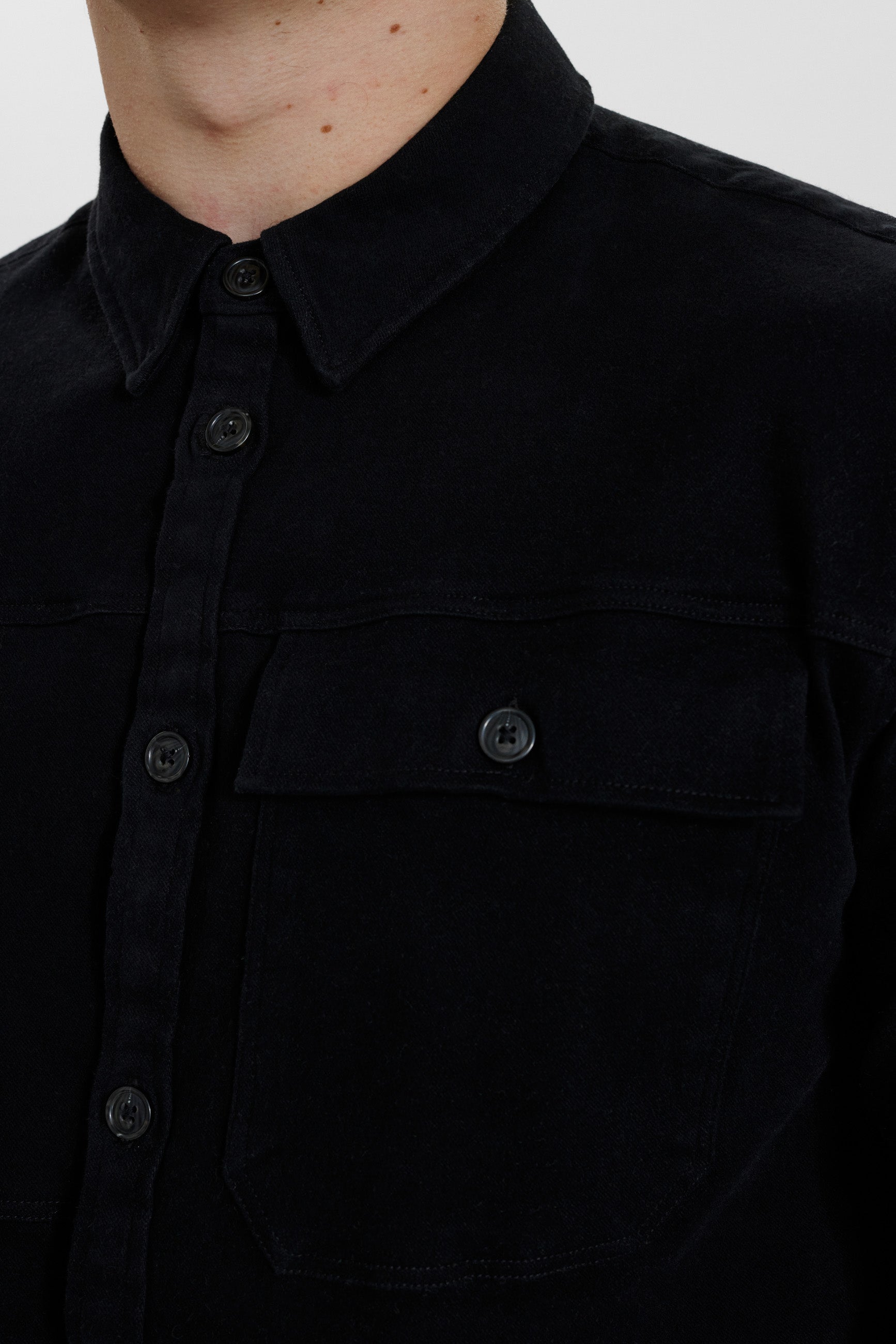DXNMXRK. DX-Eliot Outlet Black